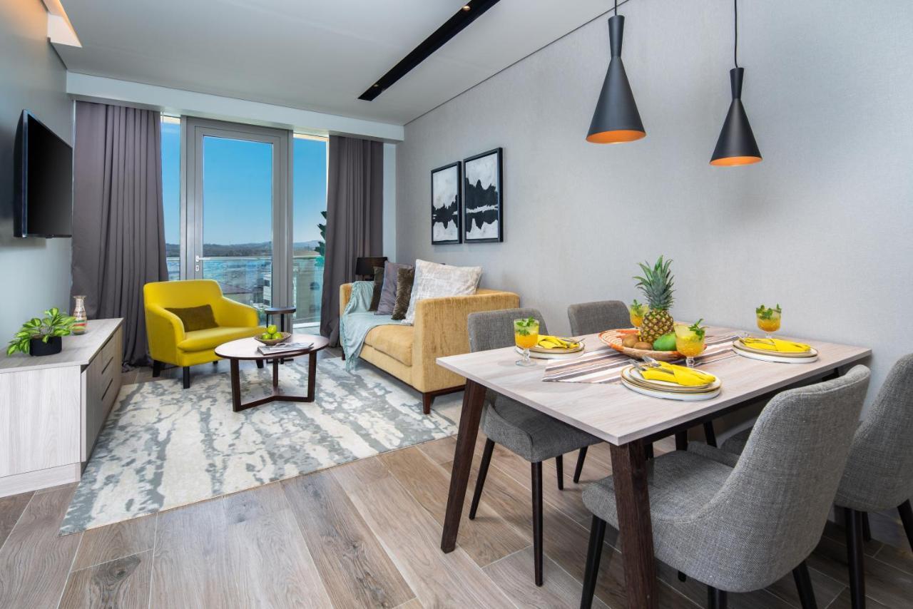 Citadines Abha Aparthotel Exteriör bild A staged apartment at The Standard